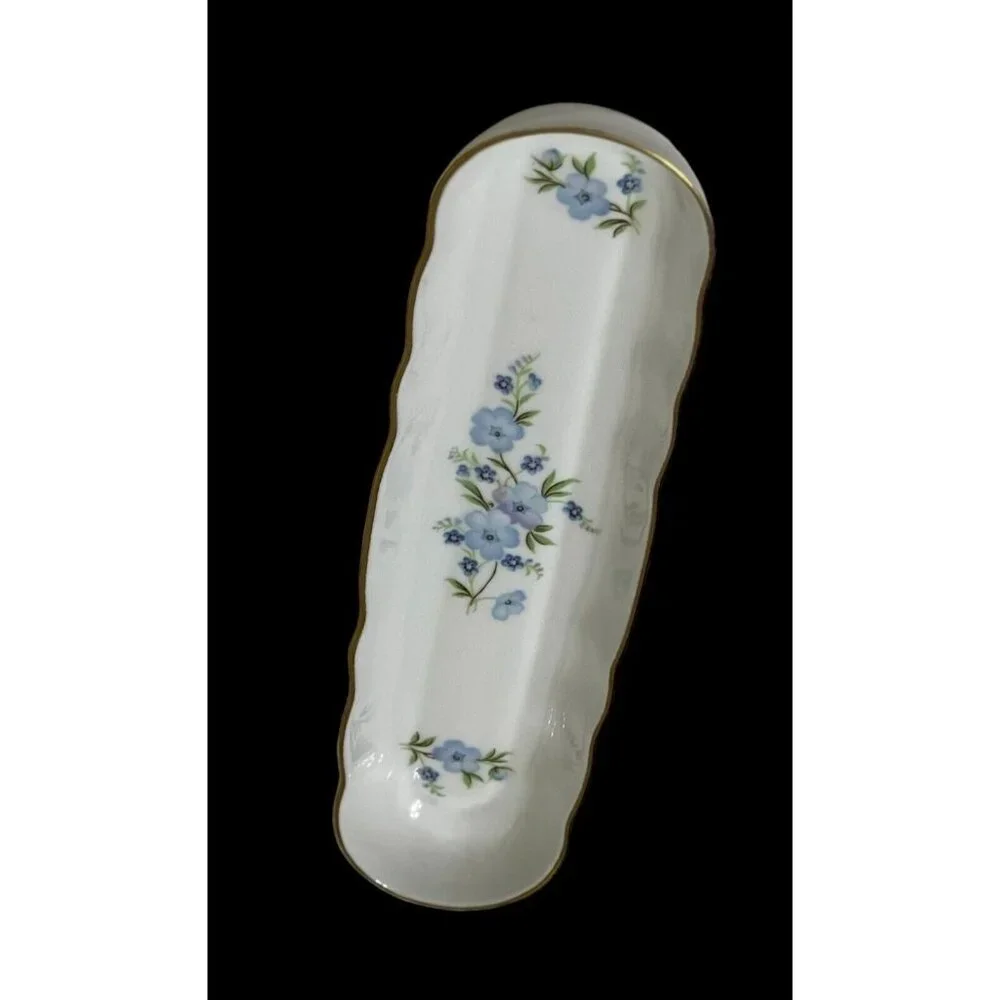 Aristocrat Bone China Handmade Nut Mint Olive Tray White Floral England Vintage